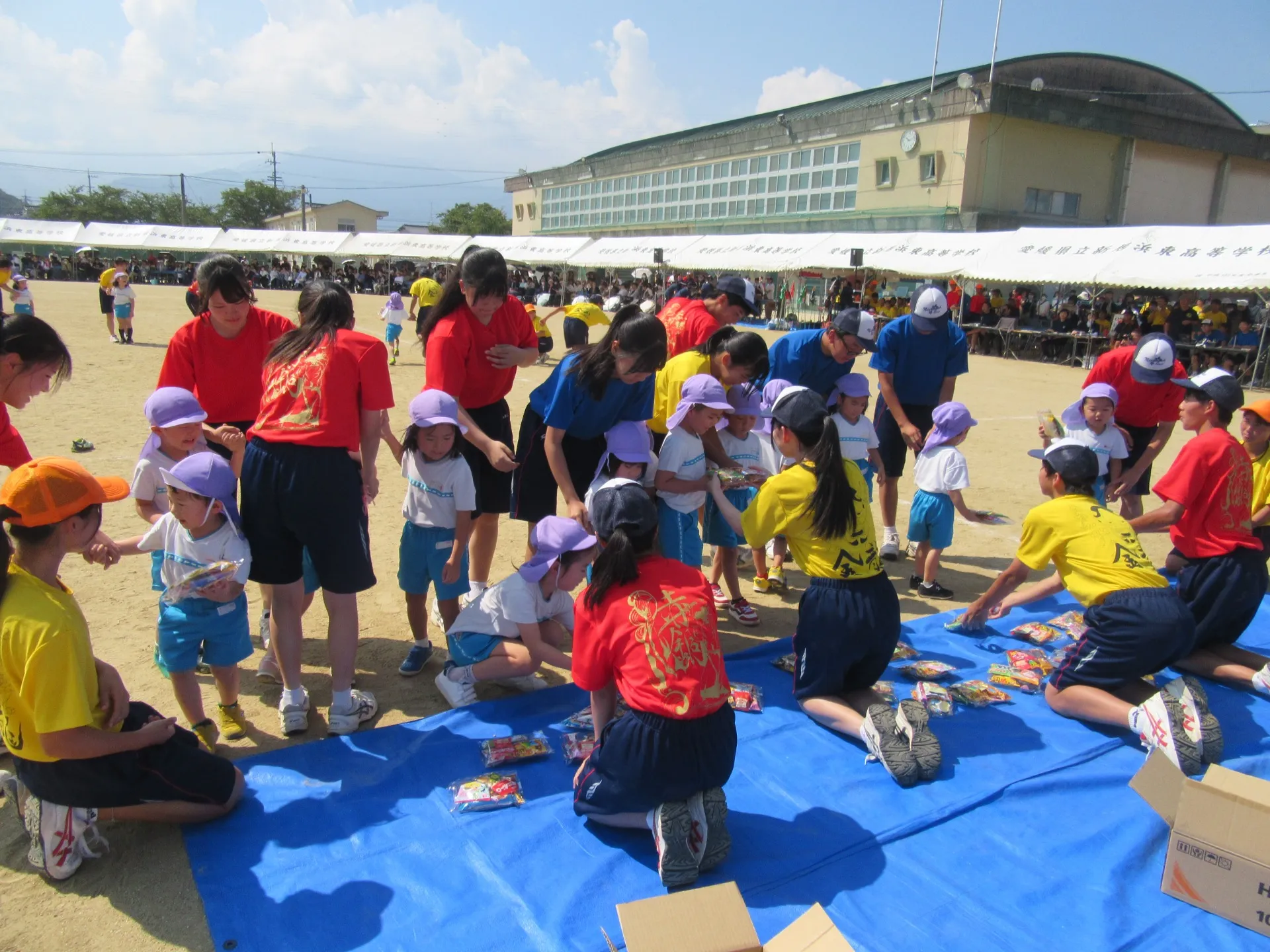 新居浜東高等学校体育祭に行ってきました。（ぞう組・きりん組）９月５日