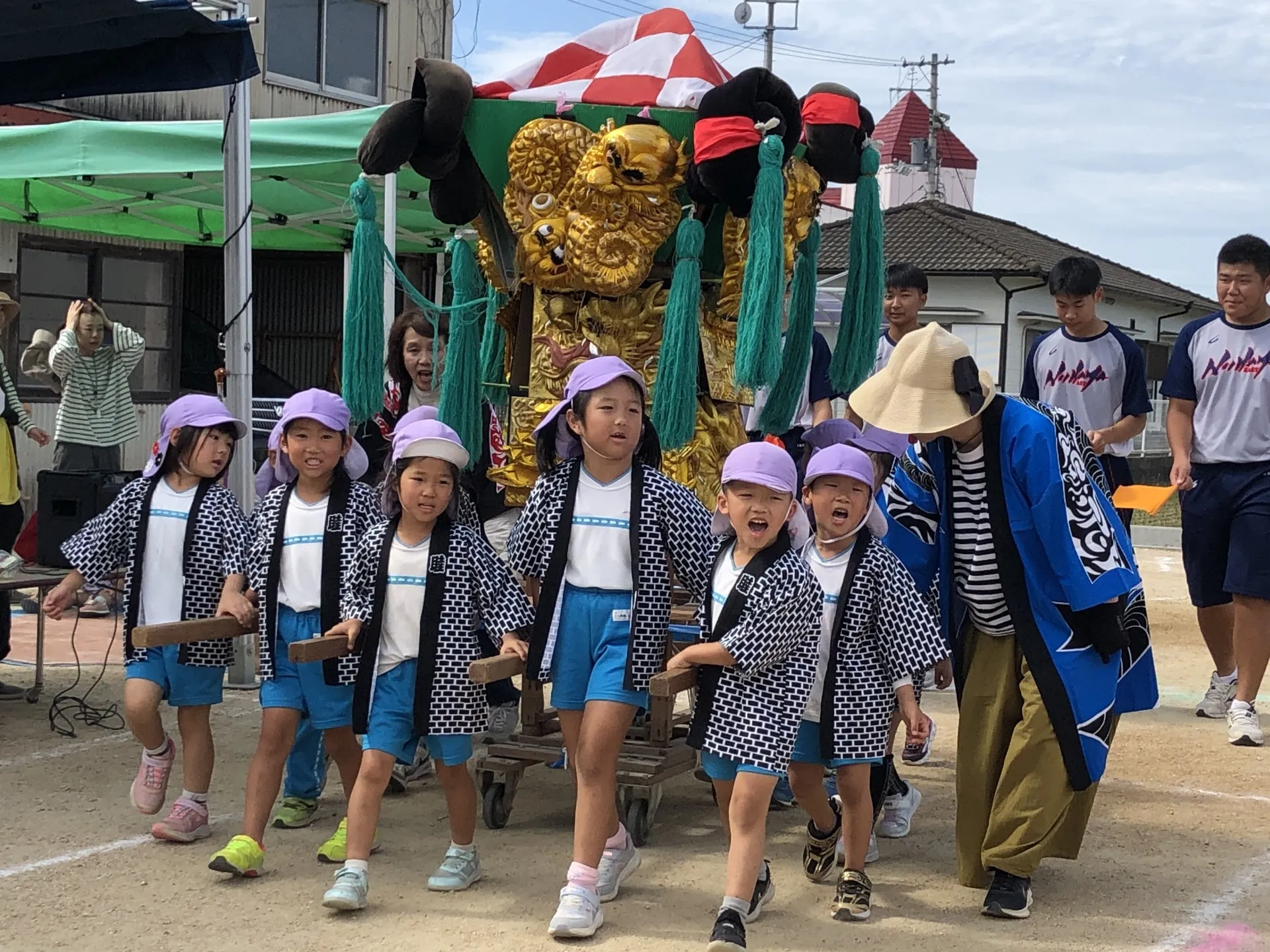 東高生とお祭り集会（10月15日）