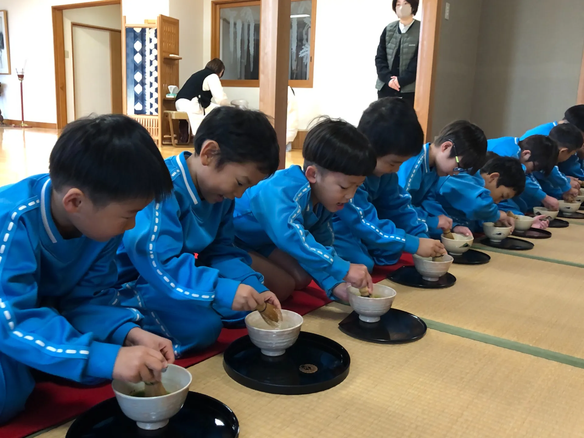 茶道教室がありました。（年長児、１２月１７日）