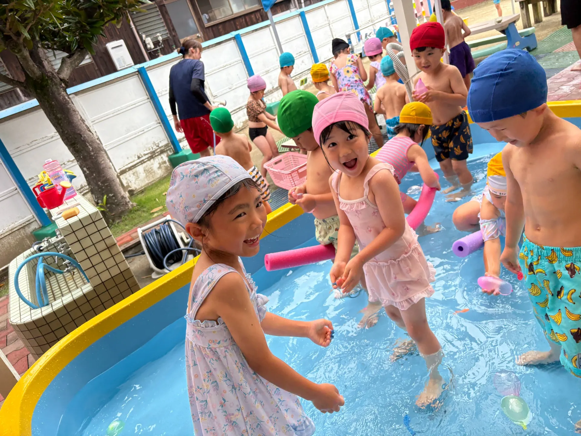 プール開き：６月２５日