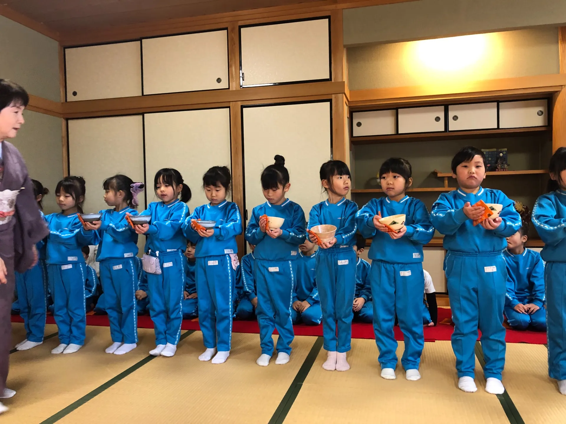 茶道教室⑥（年長児、１月２３日）