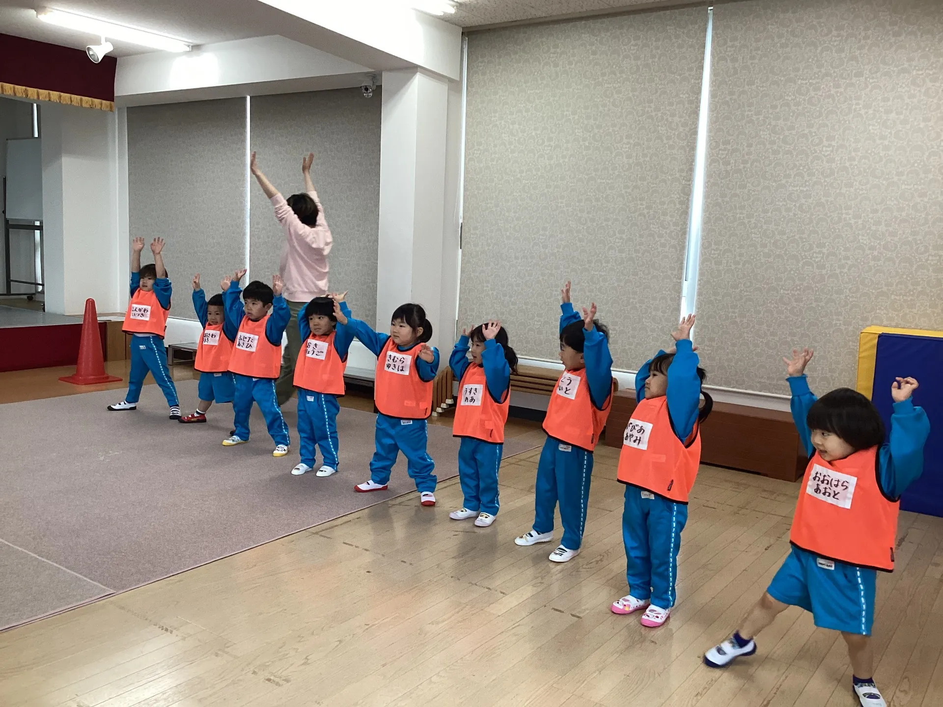 体育教室（きりん組、４月１５日）