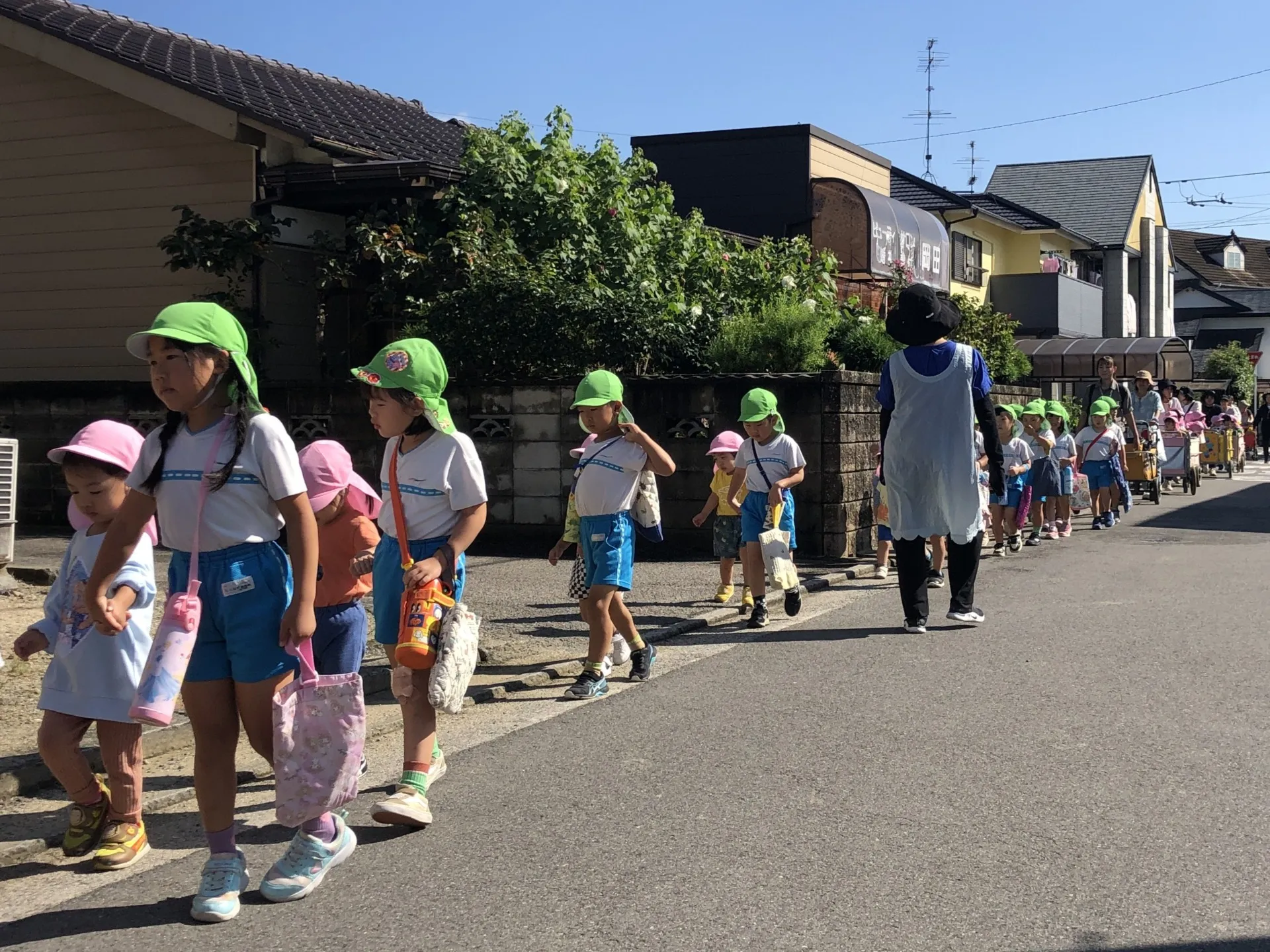 幼保小合同防災訓練と神郷小1年生との交流(9月30日)